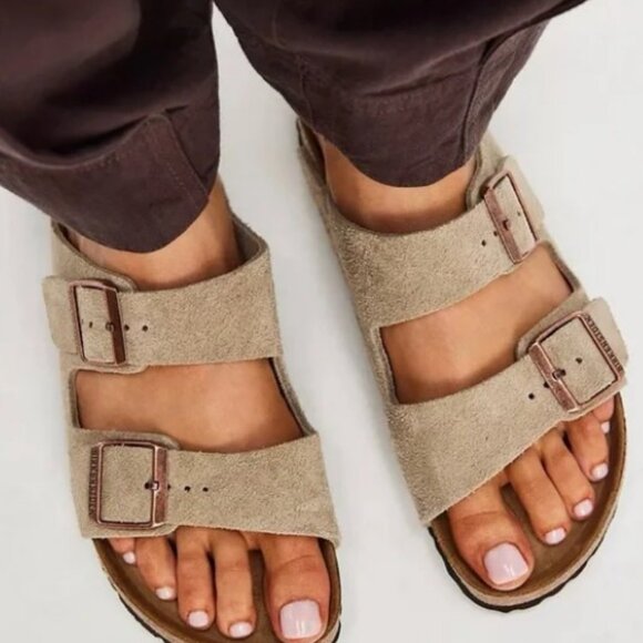 BIRKENSTOCK Women’s Size 39 / 8-8.5 Arizona Taupe Suede 2 Strap Cork Sandals - Picture 3 of 15